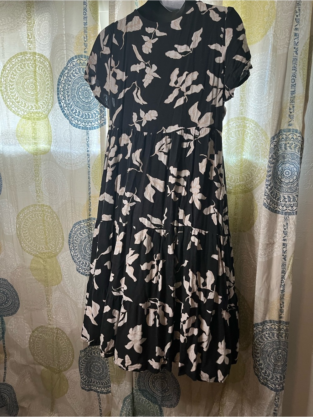 Sonoma Black Floral V-Neck Short Sleeve Dress - Picture 5 of 7